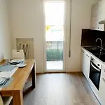 Enjoy Home - Bilocale A Santa Rita, Padova